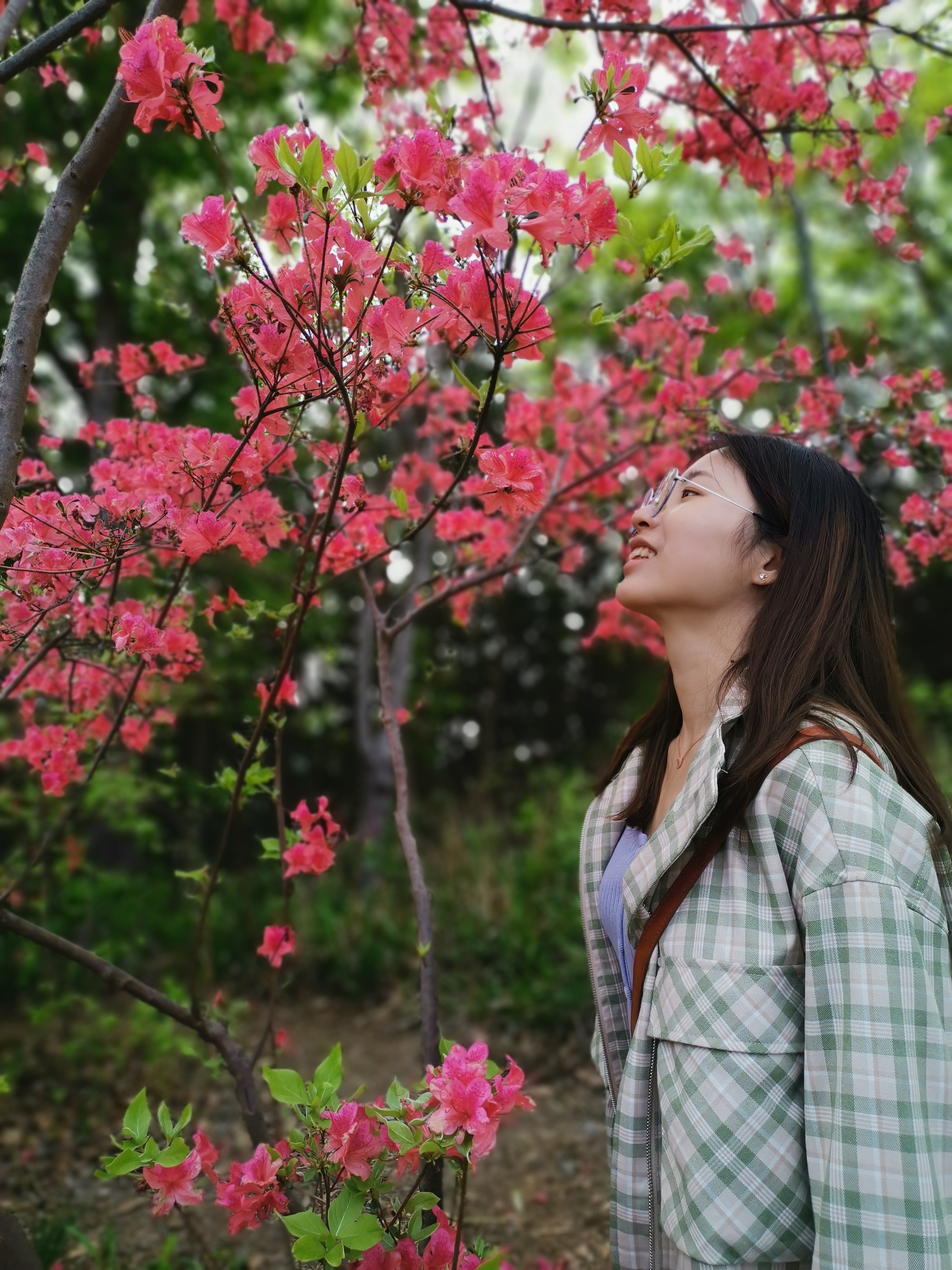 Linqi as a Hiker